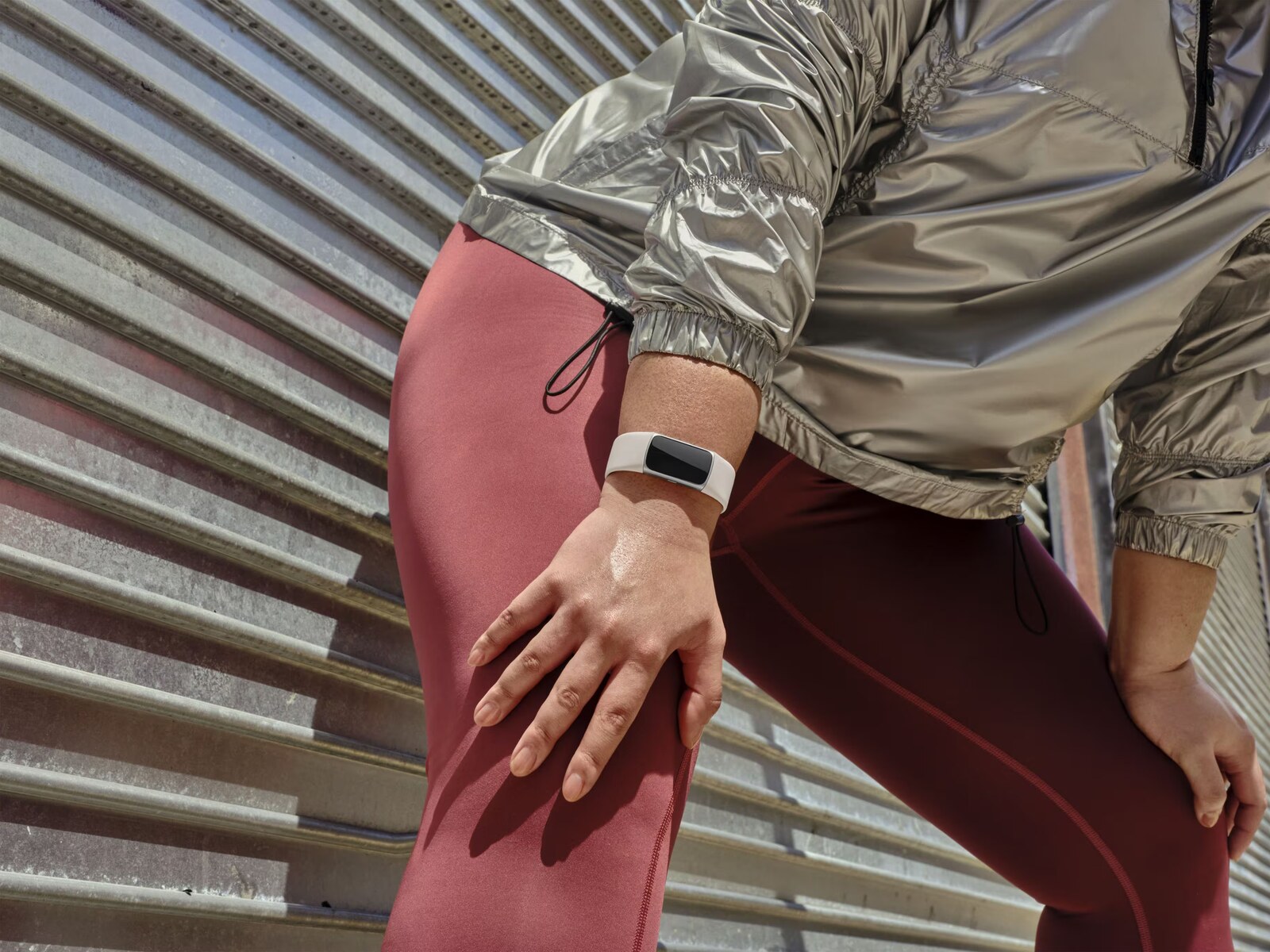 Fitbit Fitbit Charge 6 Fitness Tracker — view 3